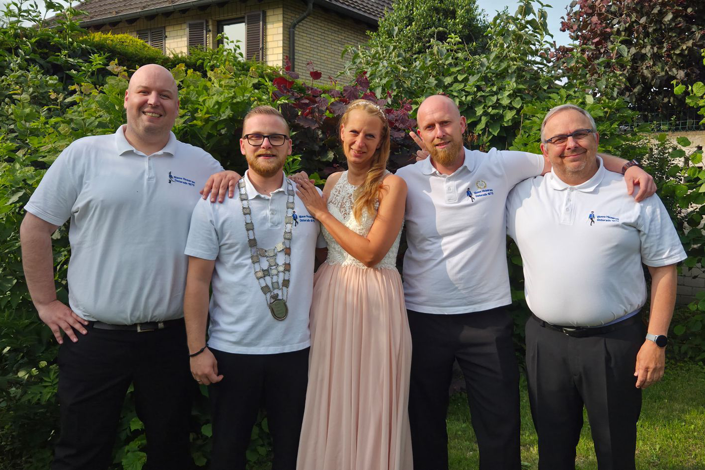 2025.06.23 Vogel König Blaue Husaren